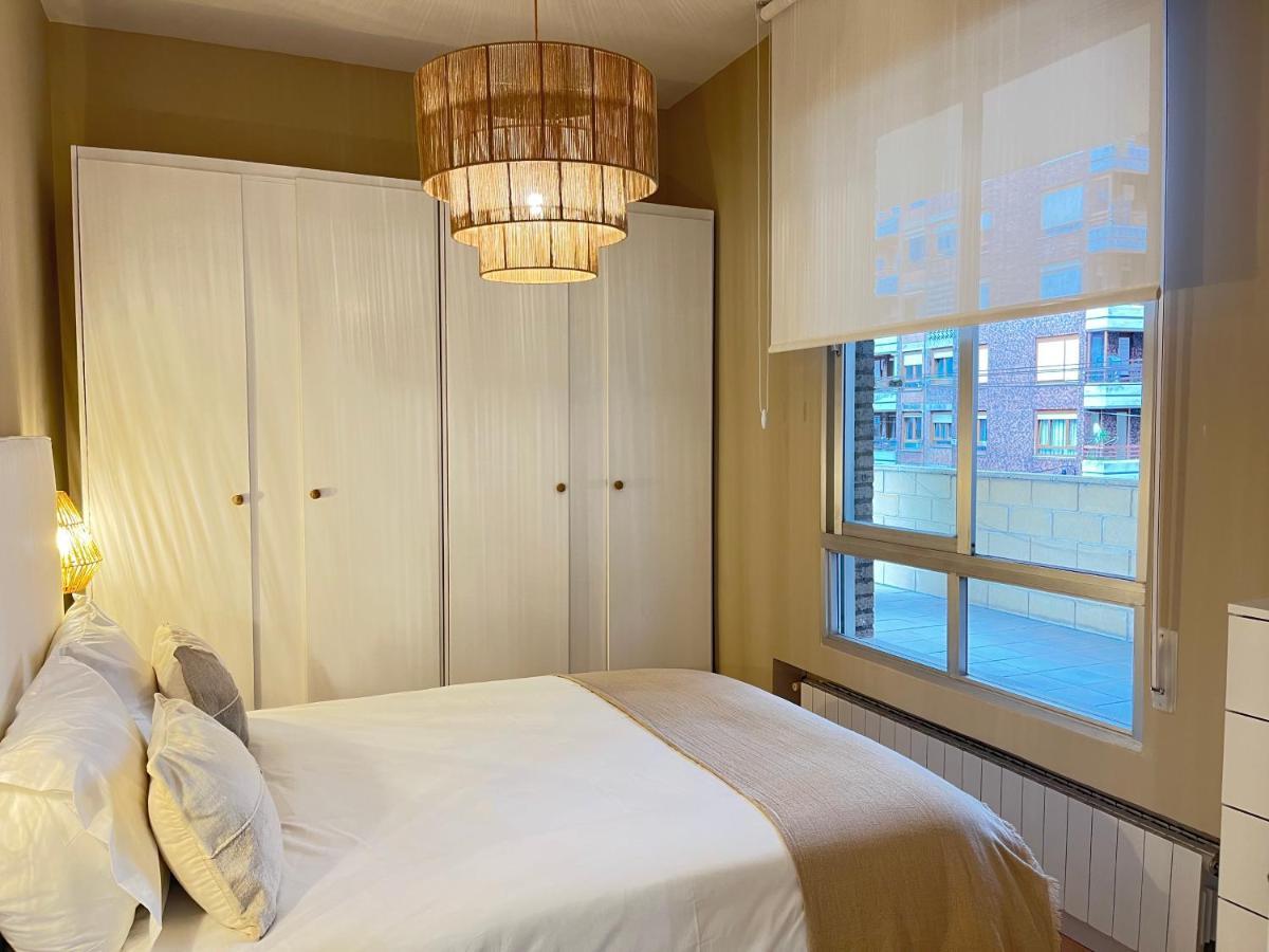 Coqueto Apartamento Torrelavega Buitenkant foto